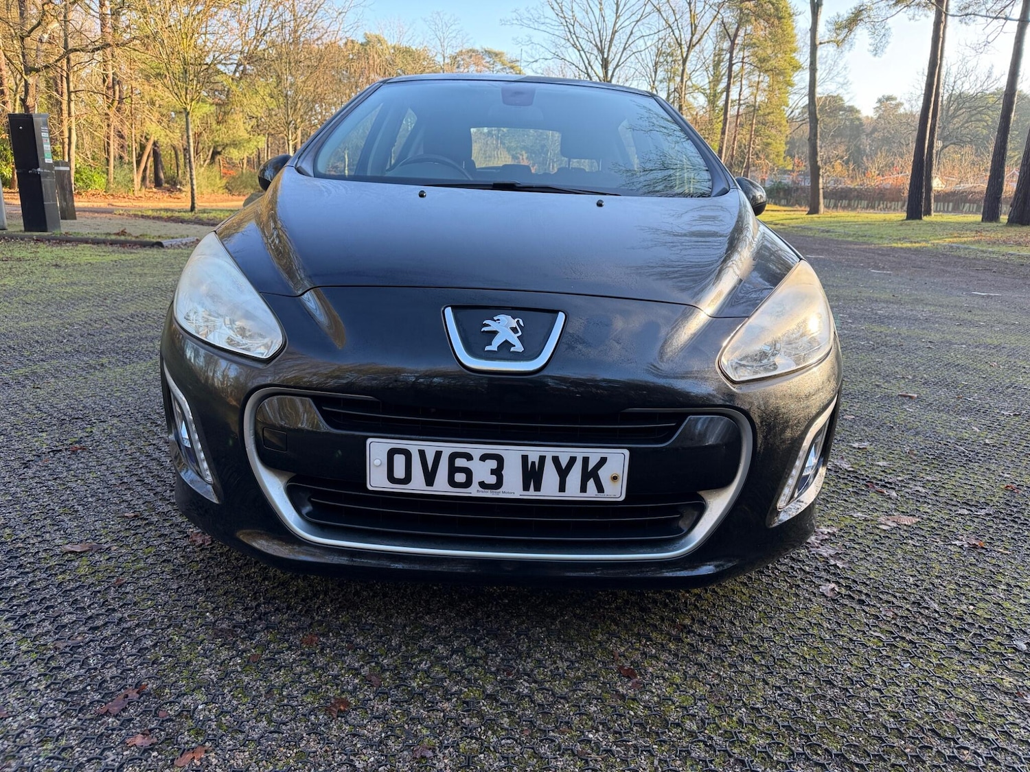 Used Peugeot 308 2013 for sale - 77229640: Photo 10
