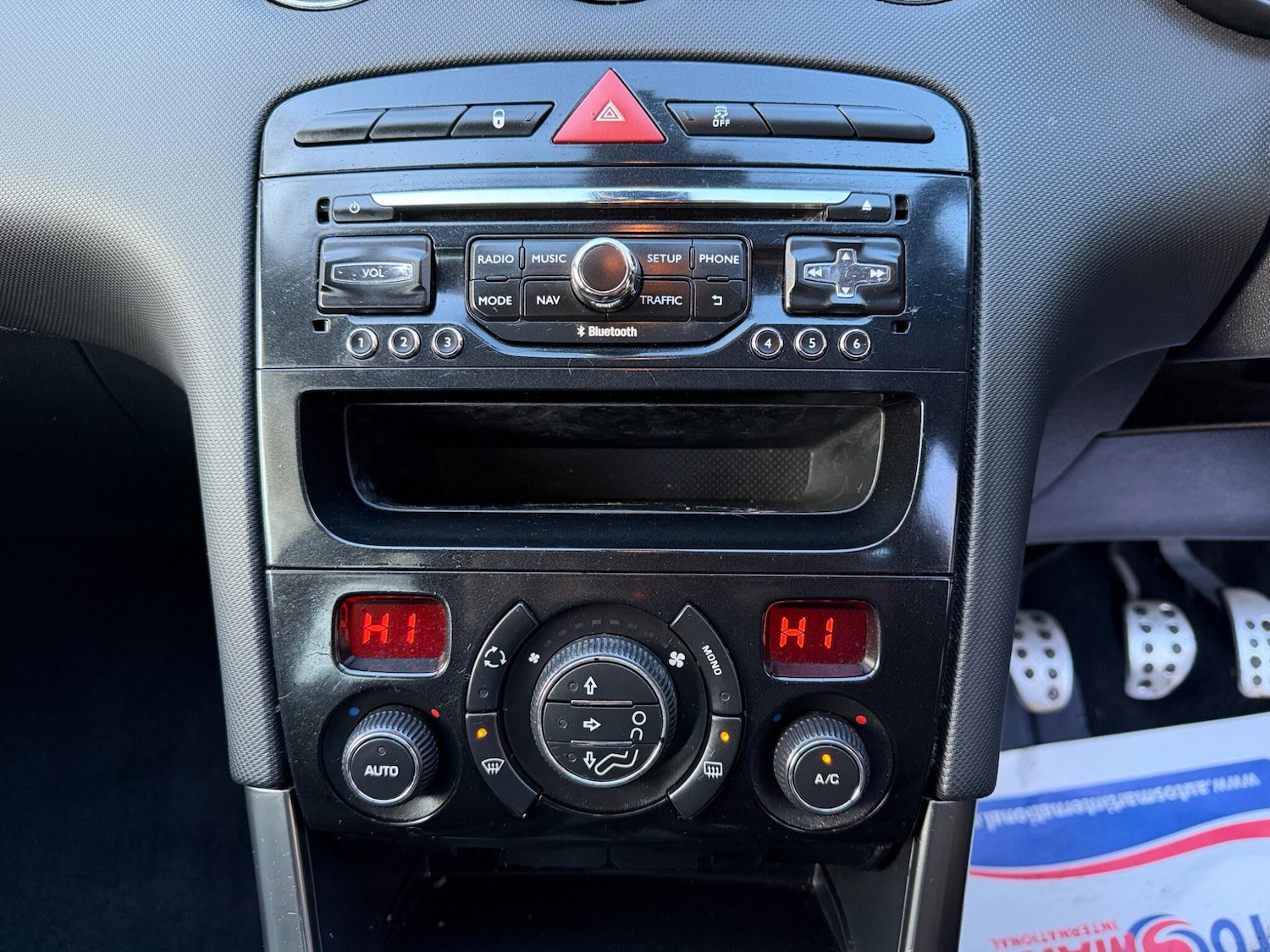 Used Peugeot 308 2013 for sale - 77229640: Photo 25