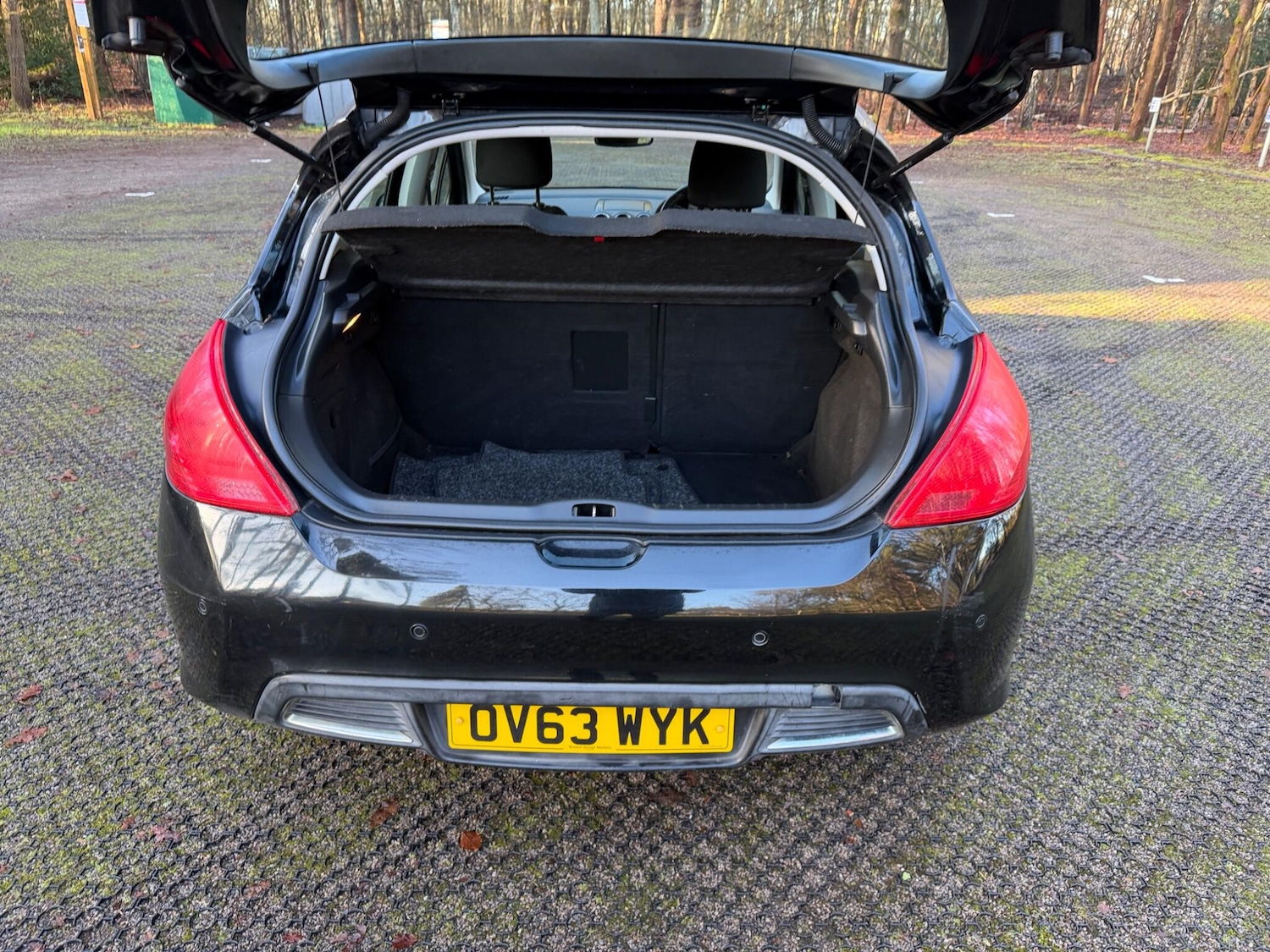 Used Peugeot 308 2013 for sale - 77229640: Photo 38