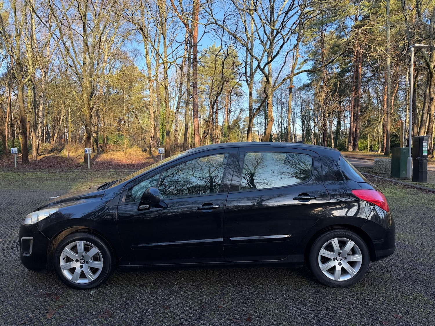 Used Peugeot 308 2013 for sale - 77229640: Photo 7