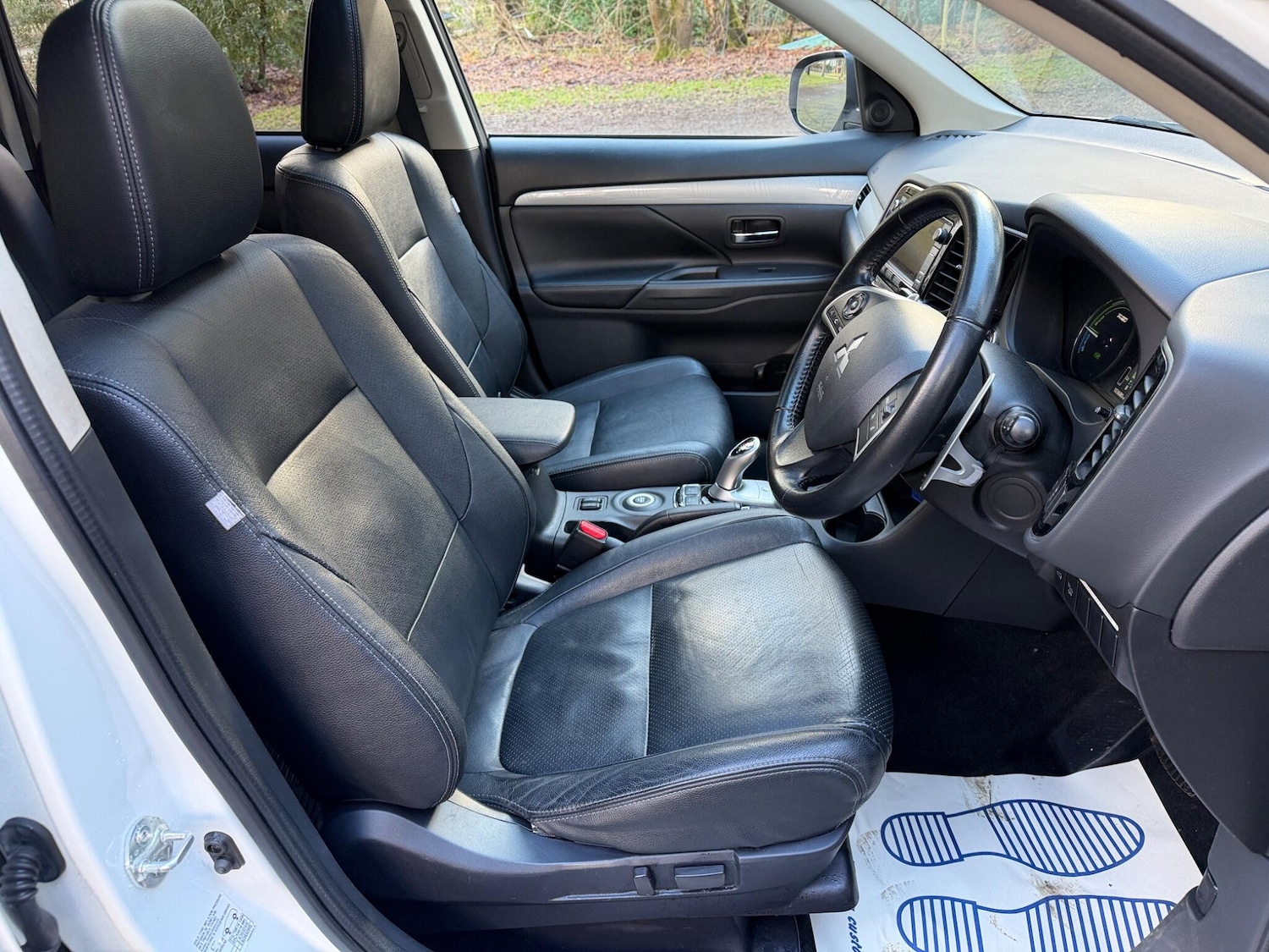 Used Mitsubishi Outlander 2015 for sale - 77456313: Photo 16