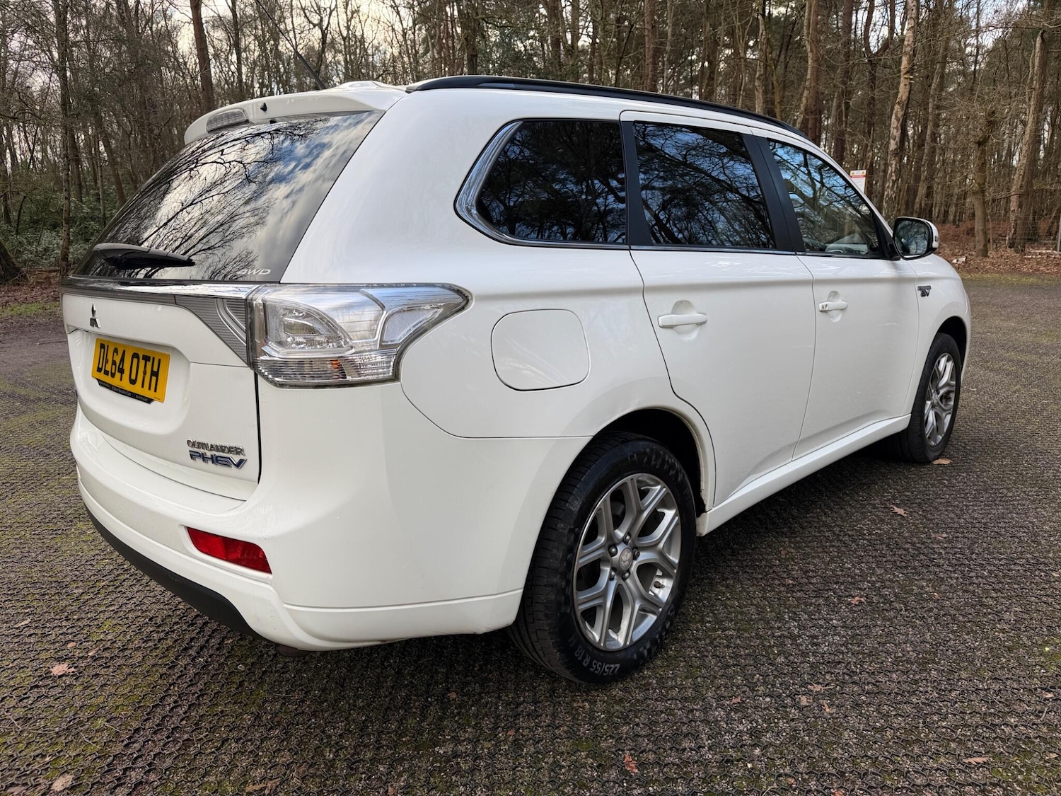 Used Mitsubishi Outlander 2015 for sale - 77456313: Photo 9