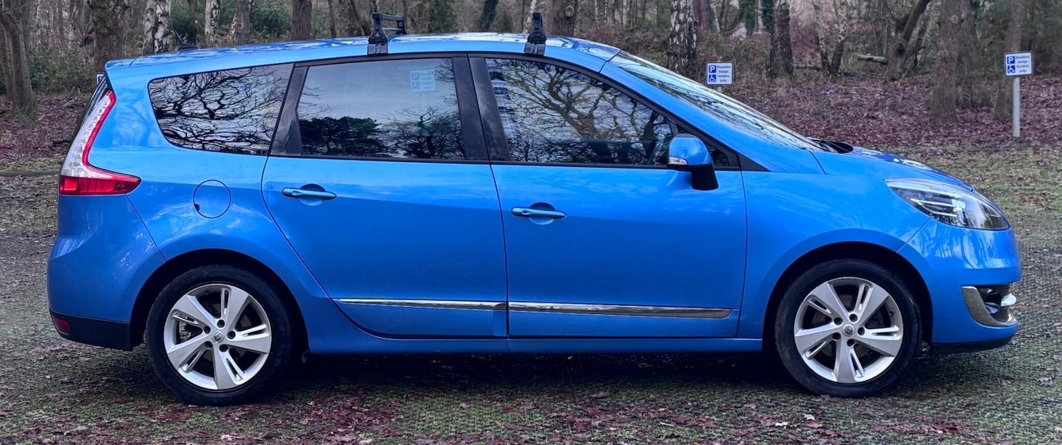 Used Renault Grand Scenic 2012 for sale - 77166711: Photo 10