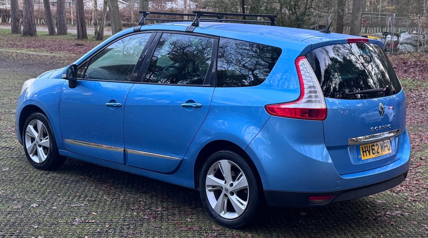Used Renault Grand Scenic 2012 for sale - 77166711: Photo 11