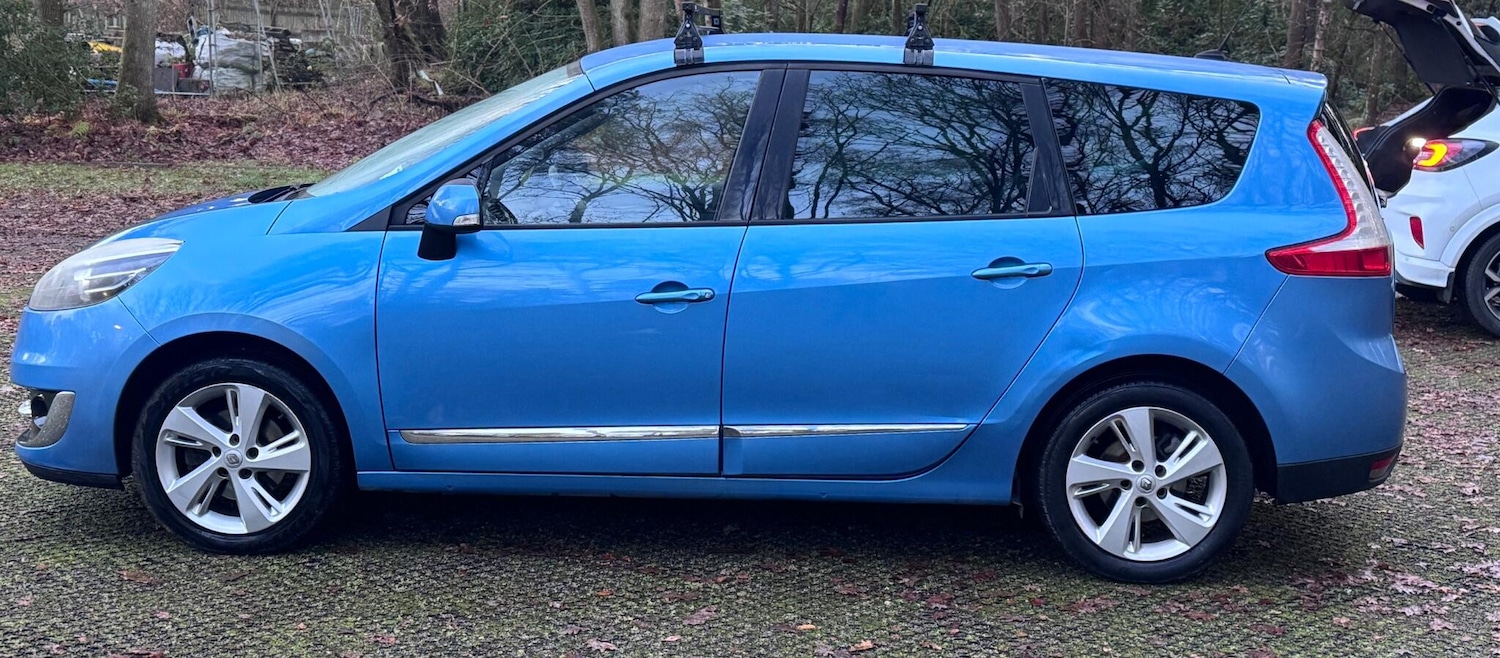 Used Renault Grand Scenic 2012 for sale - 77166711: Photo 13