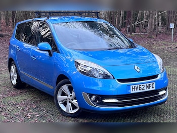 (62) - 1.6 VVT Dynamique TomTom Euro 5 5dr