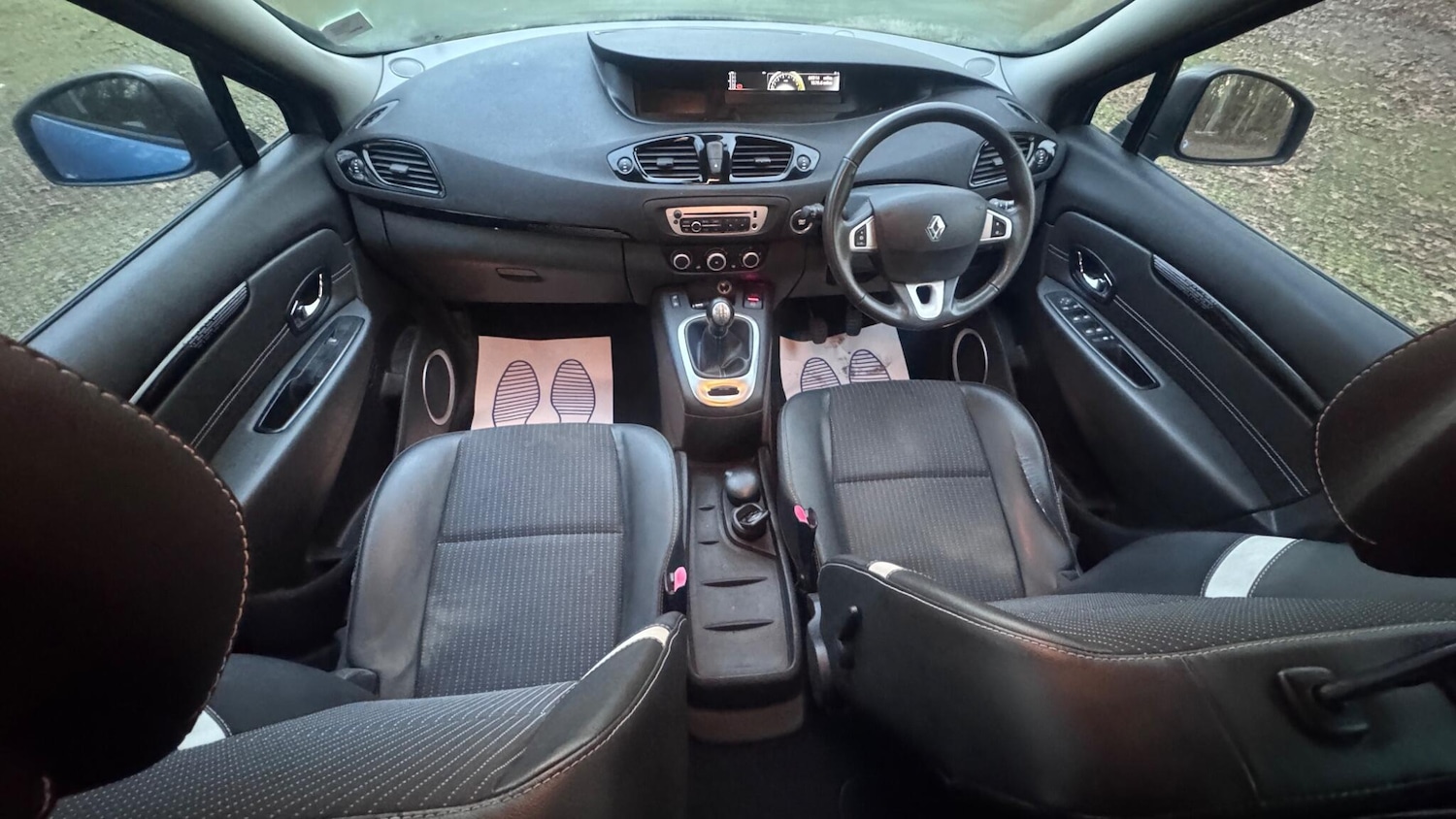 Used Renault Grand Scenic 2012 for sale - 77166711: Photo 3