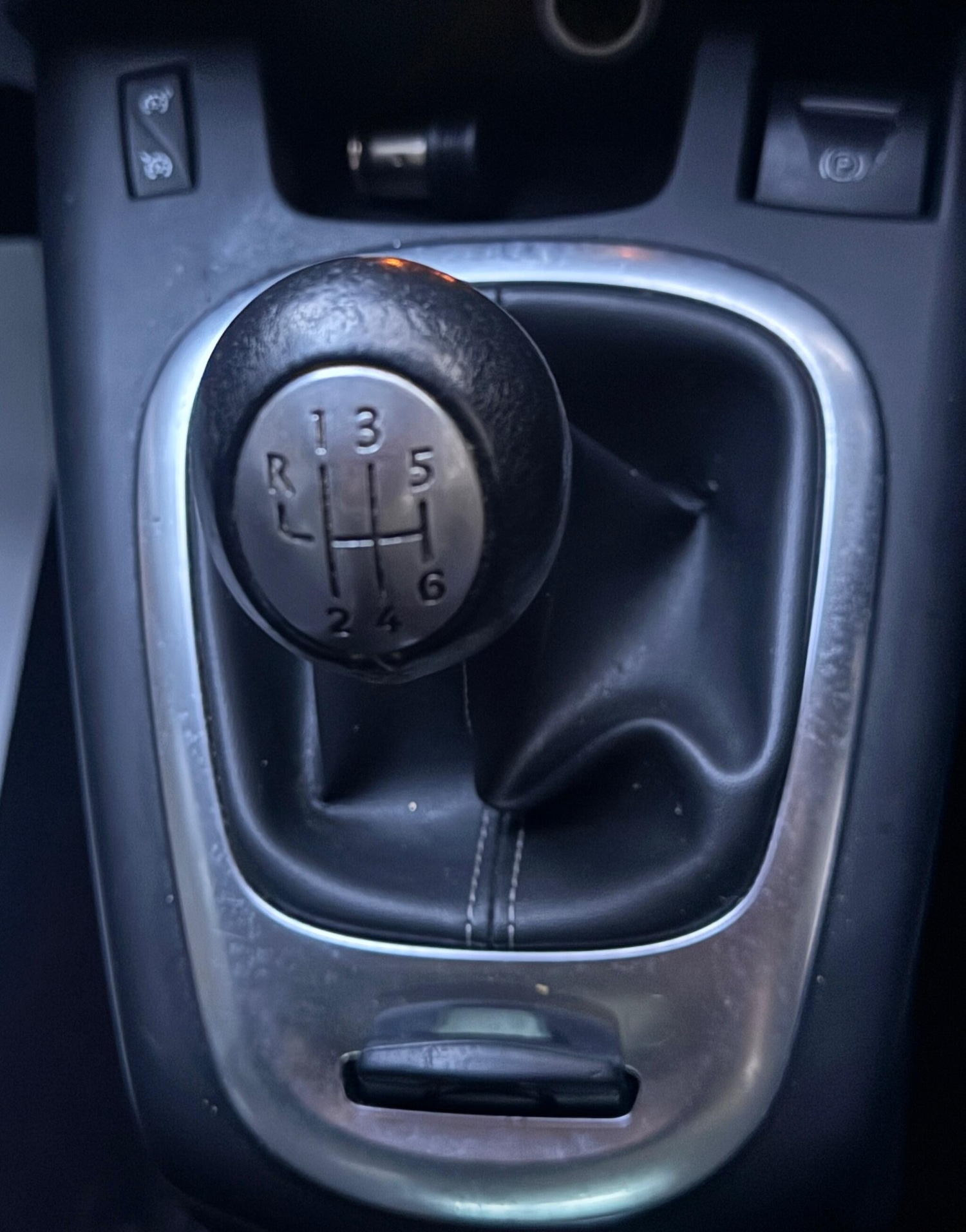 Used Renault Grand Scenic 2012 for sale - 77166711: Photo 39