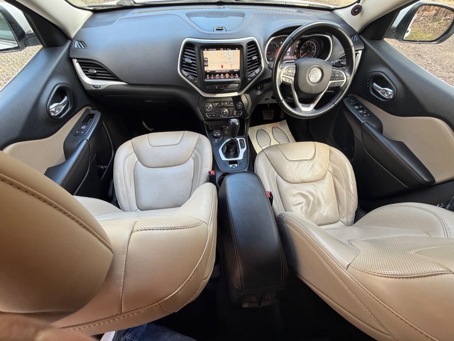 Used Jeep Cherokee for sale - 77908603: Photo 3