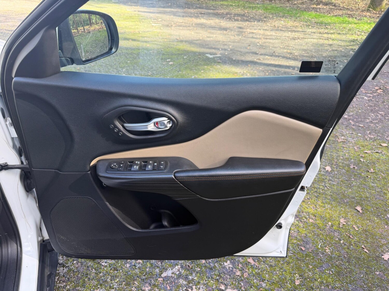 Used Jeep Cherokee for sale - 77908603: Photo 40