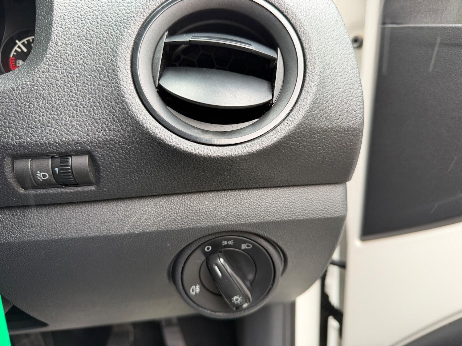 Used Skoda Citigo 2015 for sale - 77883264: Photo 32