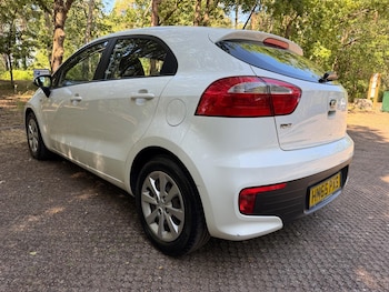 Used Kia Rio 2015 for sale - 79452508: Photo