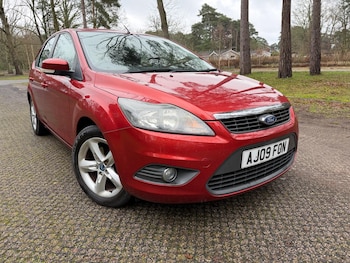 (09) - 1.6 Zetec 5dr