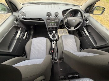 Used Ford Fusion 2010 for sale - 78430234: Photo