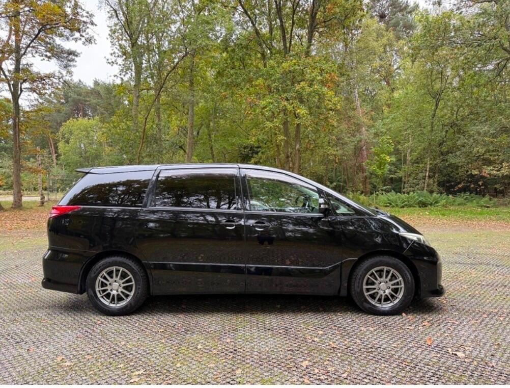 Used Toyota Estima 2025 for sale - 77853368: Photo 11