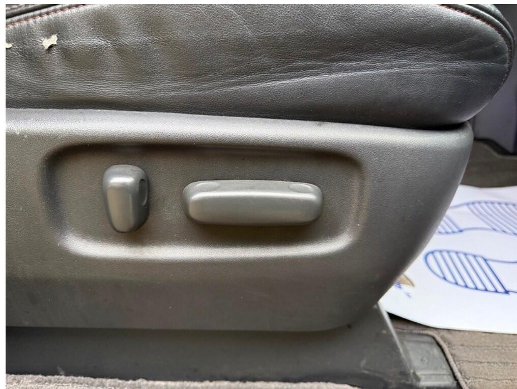 Used Toyota Estima 2025 for sale - 77853368: Photo 33