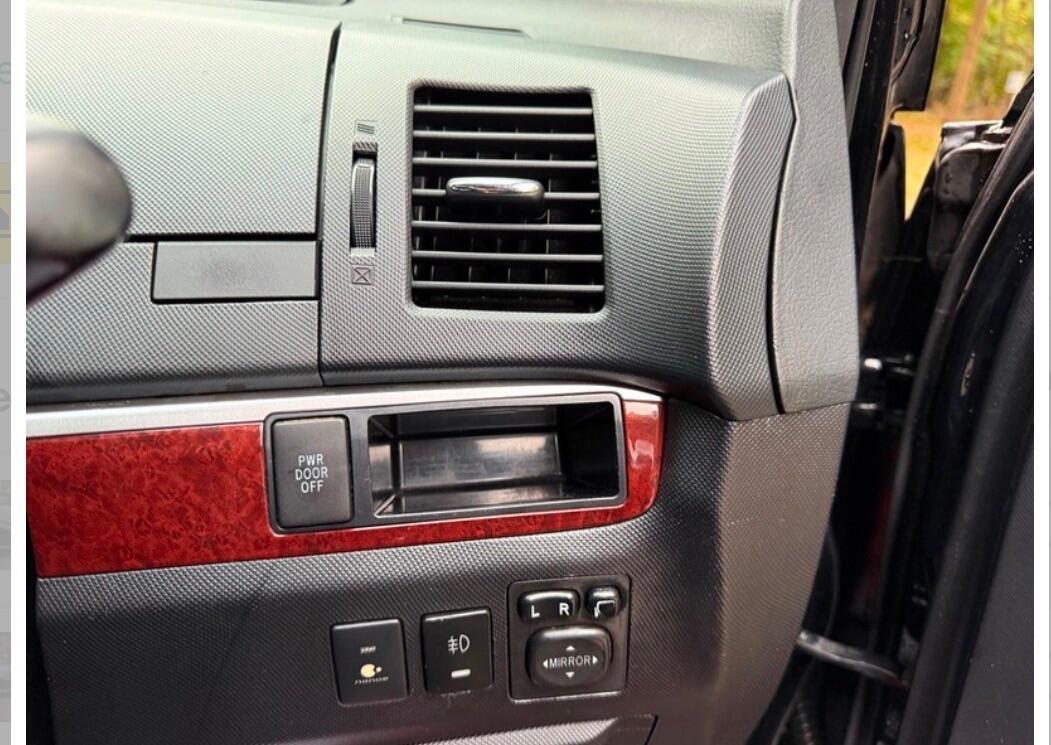 Used Toyota Estima 2025 for sale - 77853368: Photo 37