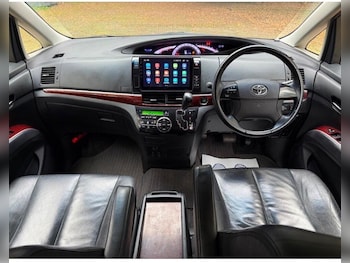 Used Toyota Estima 2025 for sale - 77853368: Photo