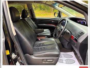 Used Toyota Estima 2025 for sale - 77853368: Photo