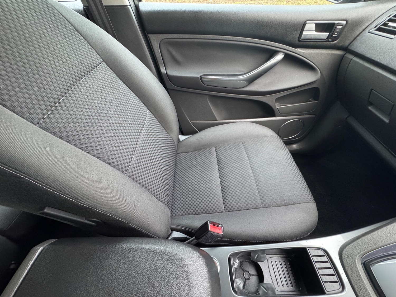 Used Ford C-Max 2009 for sale - 77440337: Photo 37