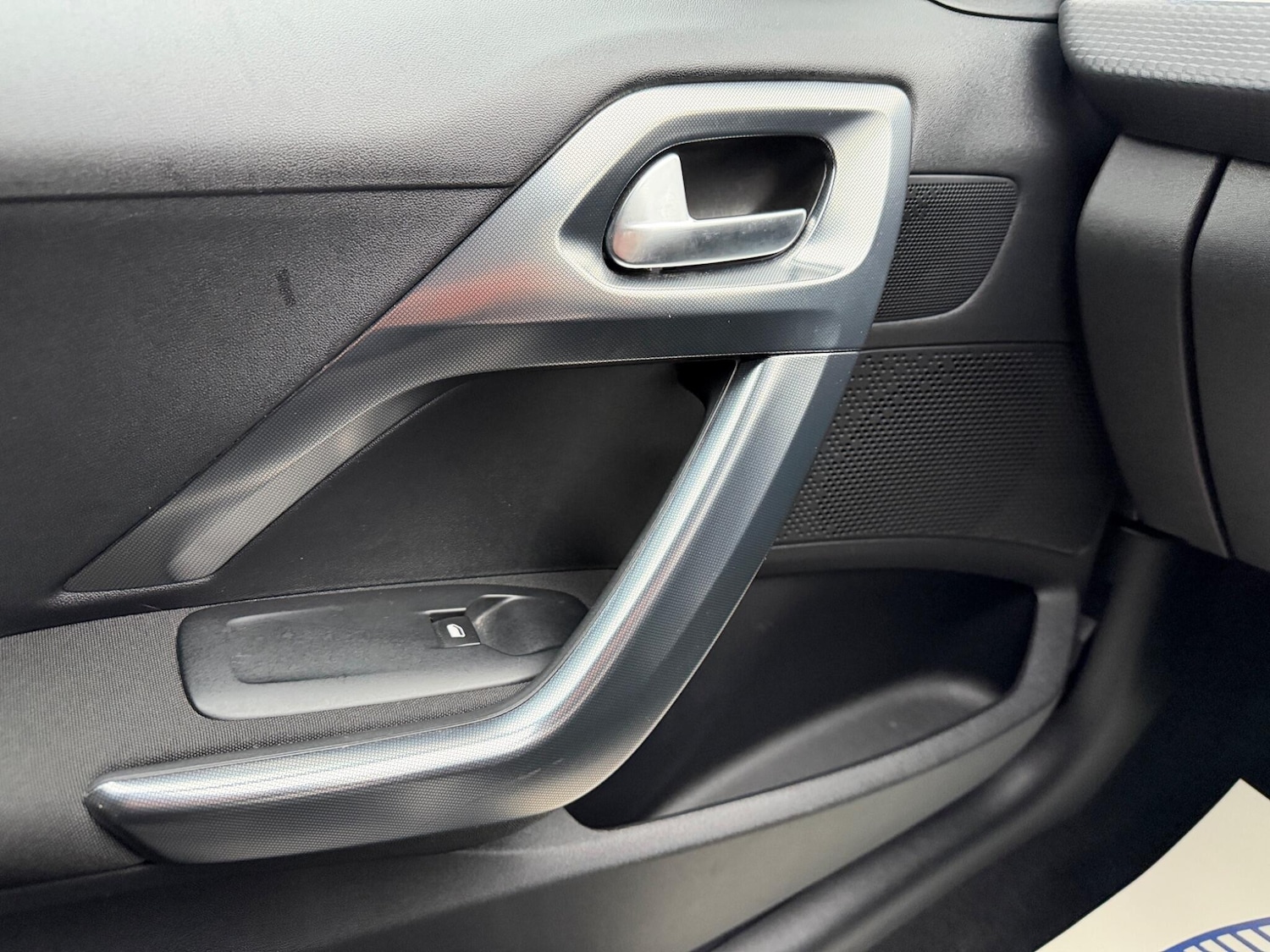 Used Peugeot 2008 2017 for sale - 77599098: Photo 47