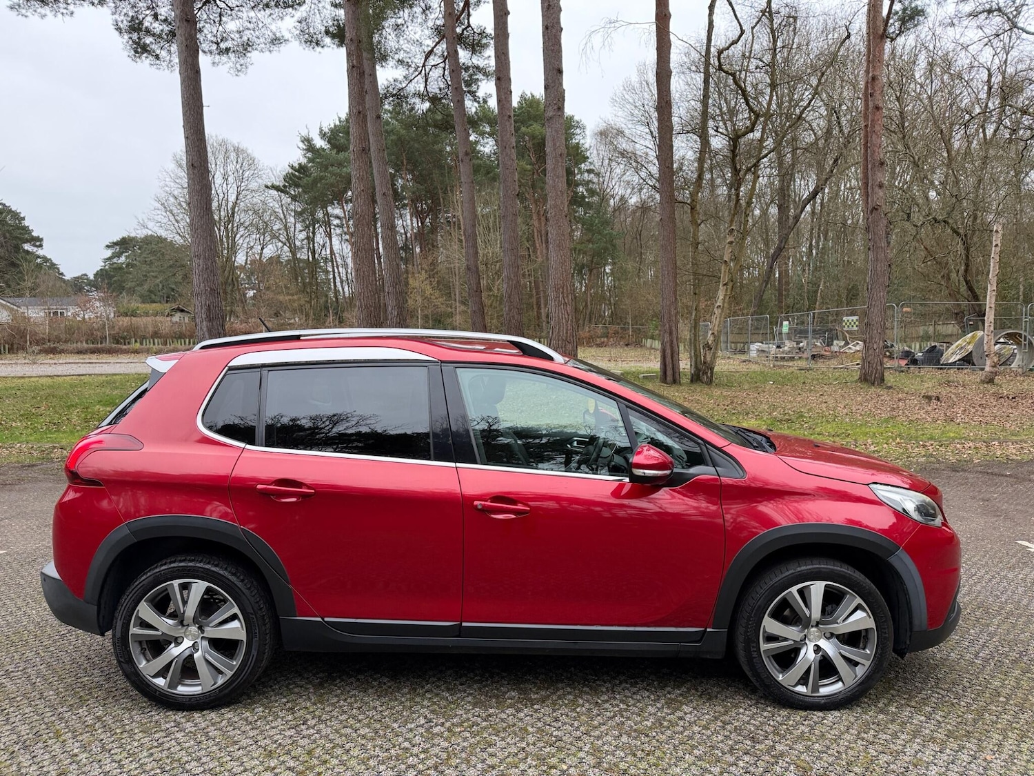 Used Peugeot 2008 2017 for sale - 77599098: Photo 6