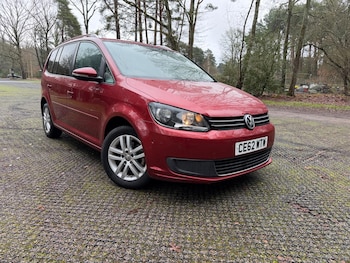 Used Volkswagen Touran 2012 for sale - 77304973: Photo
