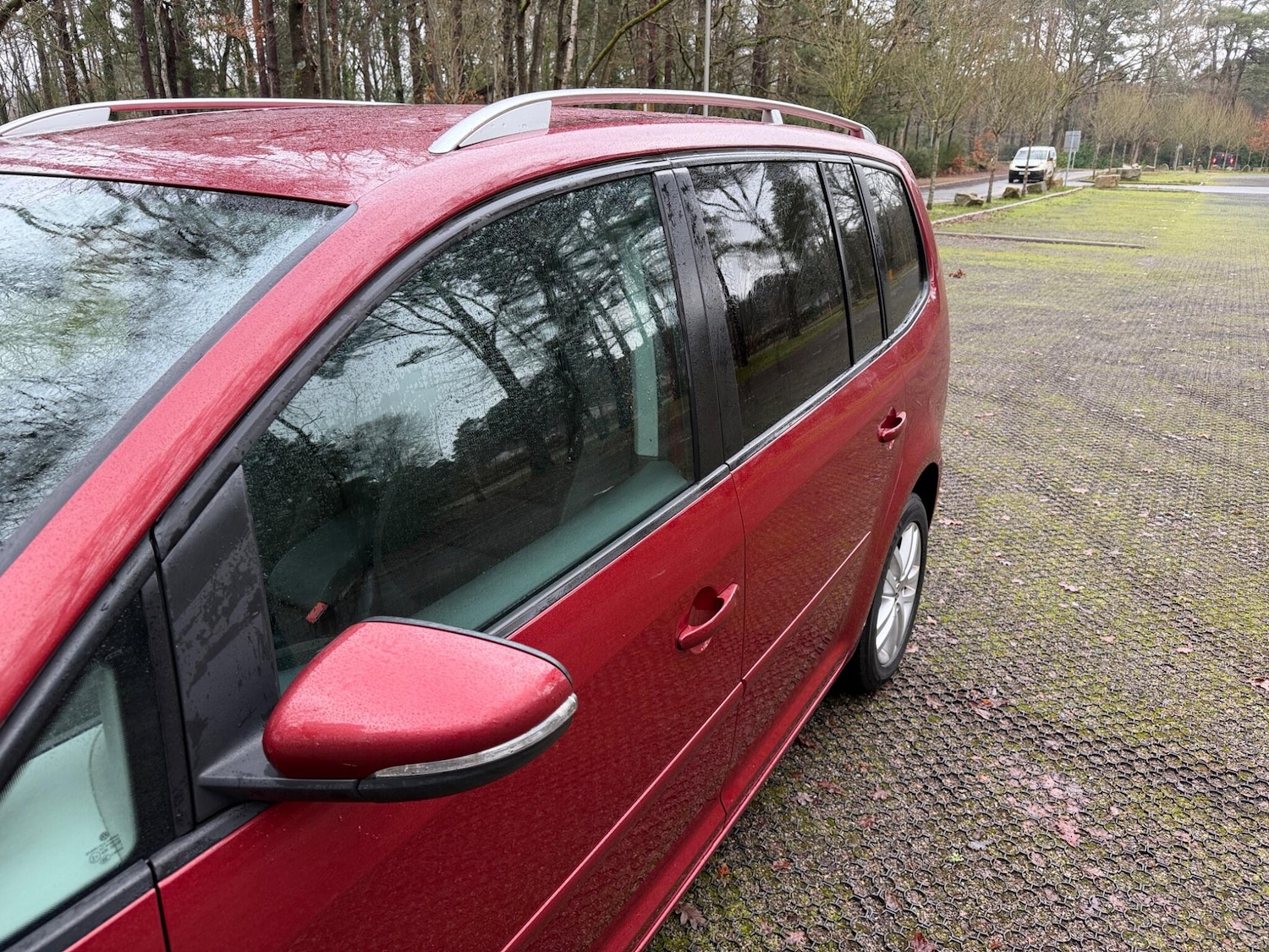 Used Volkswagen Touran 2012 for sale - 77304973: Photo 40