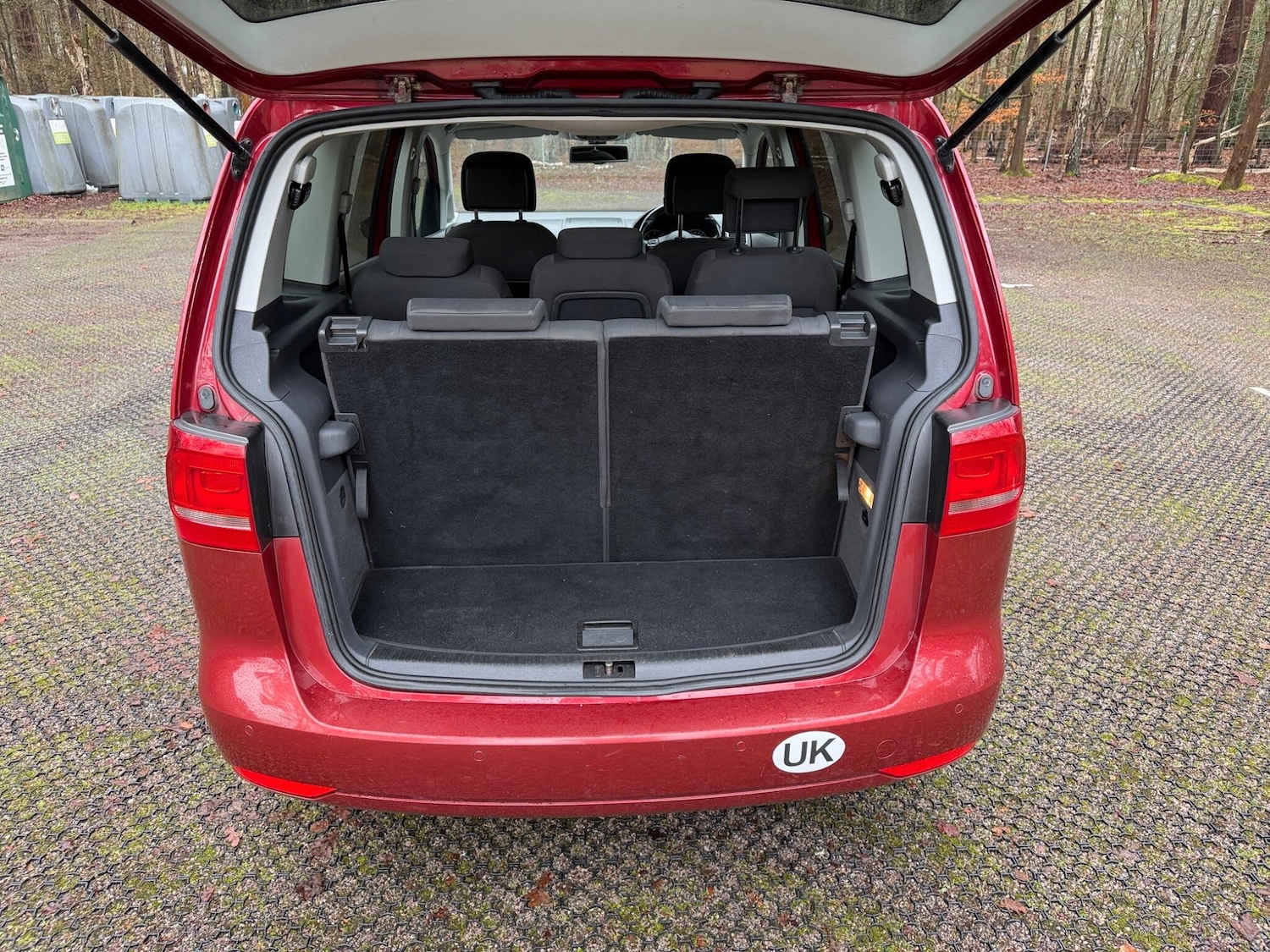 Used Volkswagen Touran 2012 for sale - 77304973: Photo 47