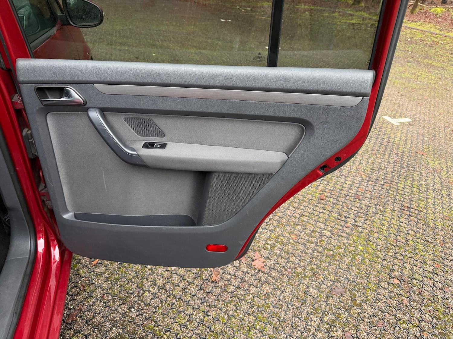 Used Volkswagen Touran 2012 for sale - 77304973: Photo 50