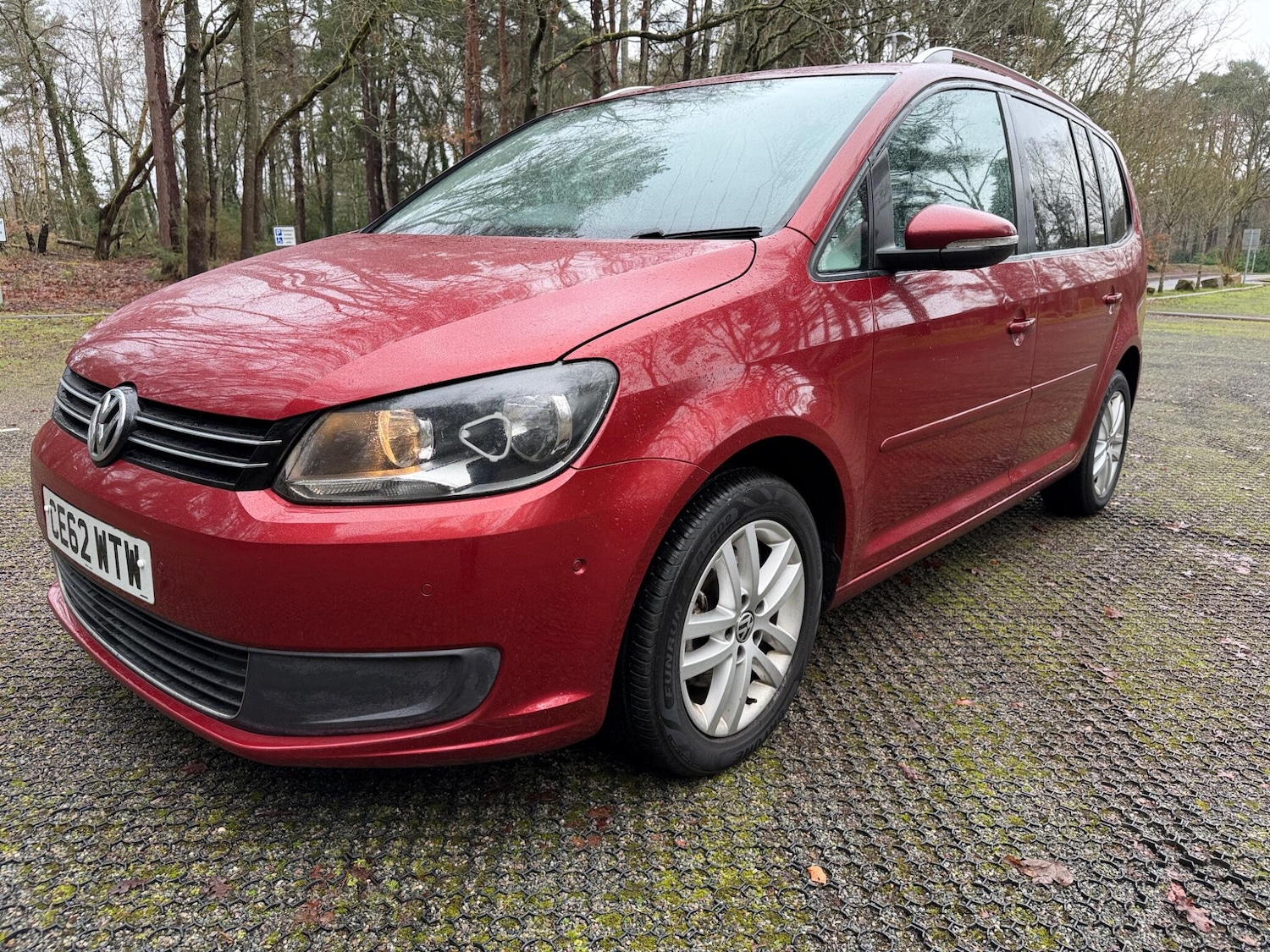 Used Volkswagen Touran 2012 for sale - 77304973: Photo 8