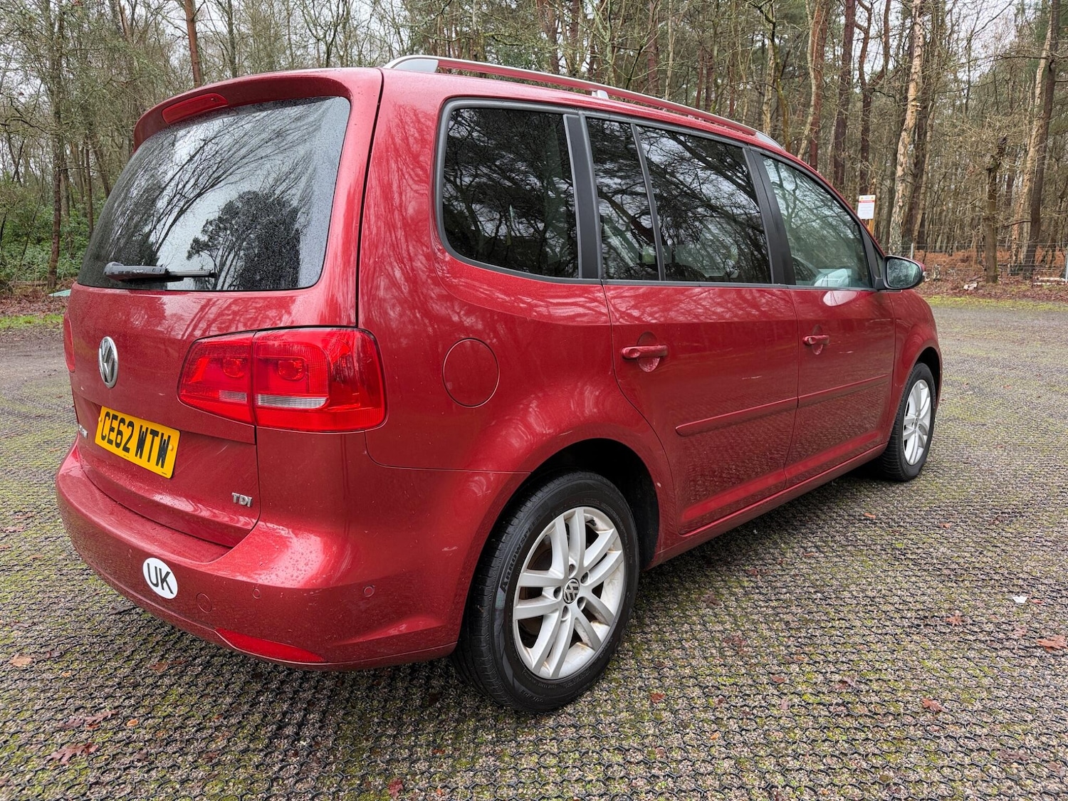 Used Volkswagen Touran 2012 for sale - 77304973: Photo 9