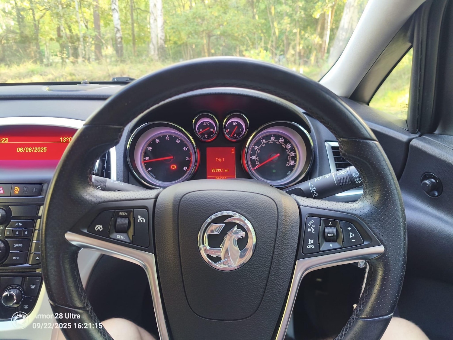 Used Vauxhall Astra 2010 for sale - 77039940: Photo 18