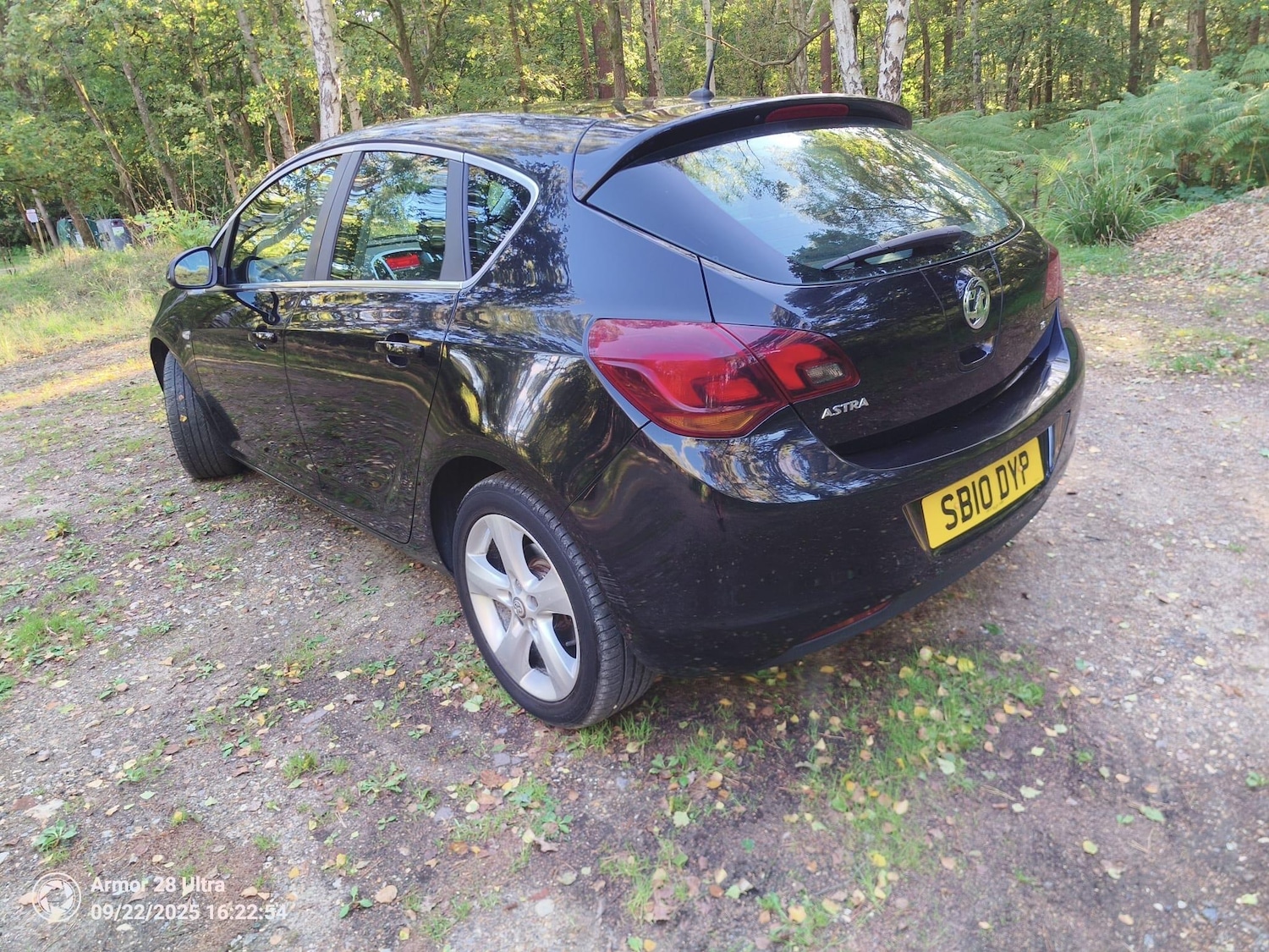 Used Vauxhall Astra 2010 for sale - 77039940: Photo 4