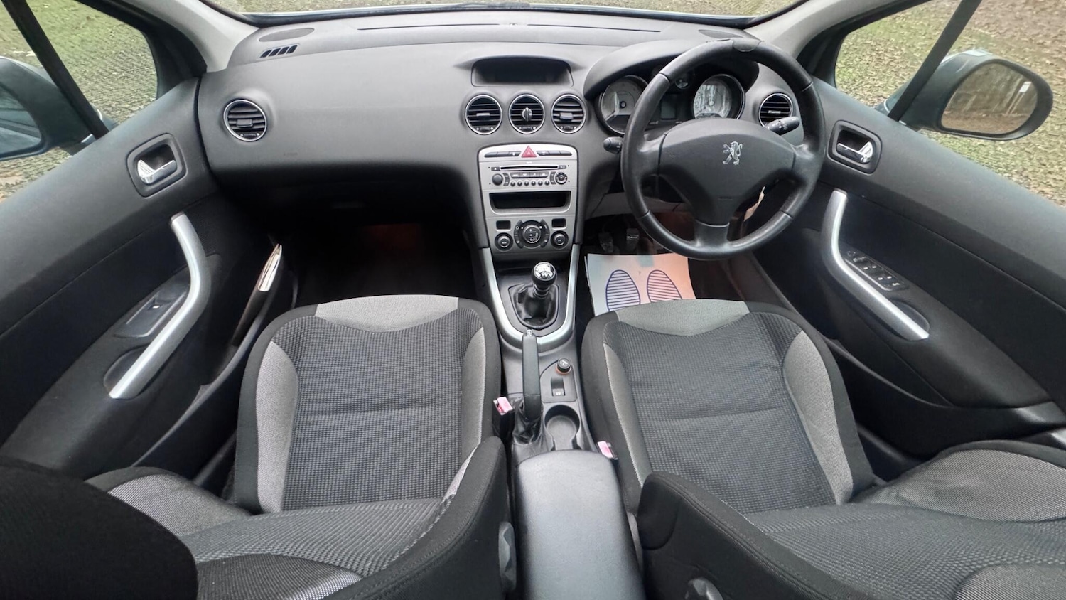 Used Peugeot 308 2008 for sale - 77040460: Photo 2