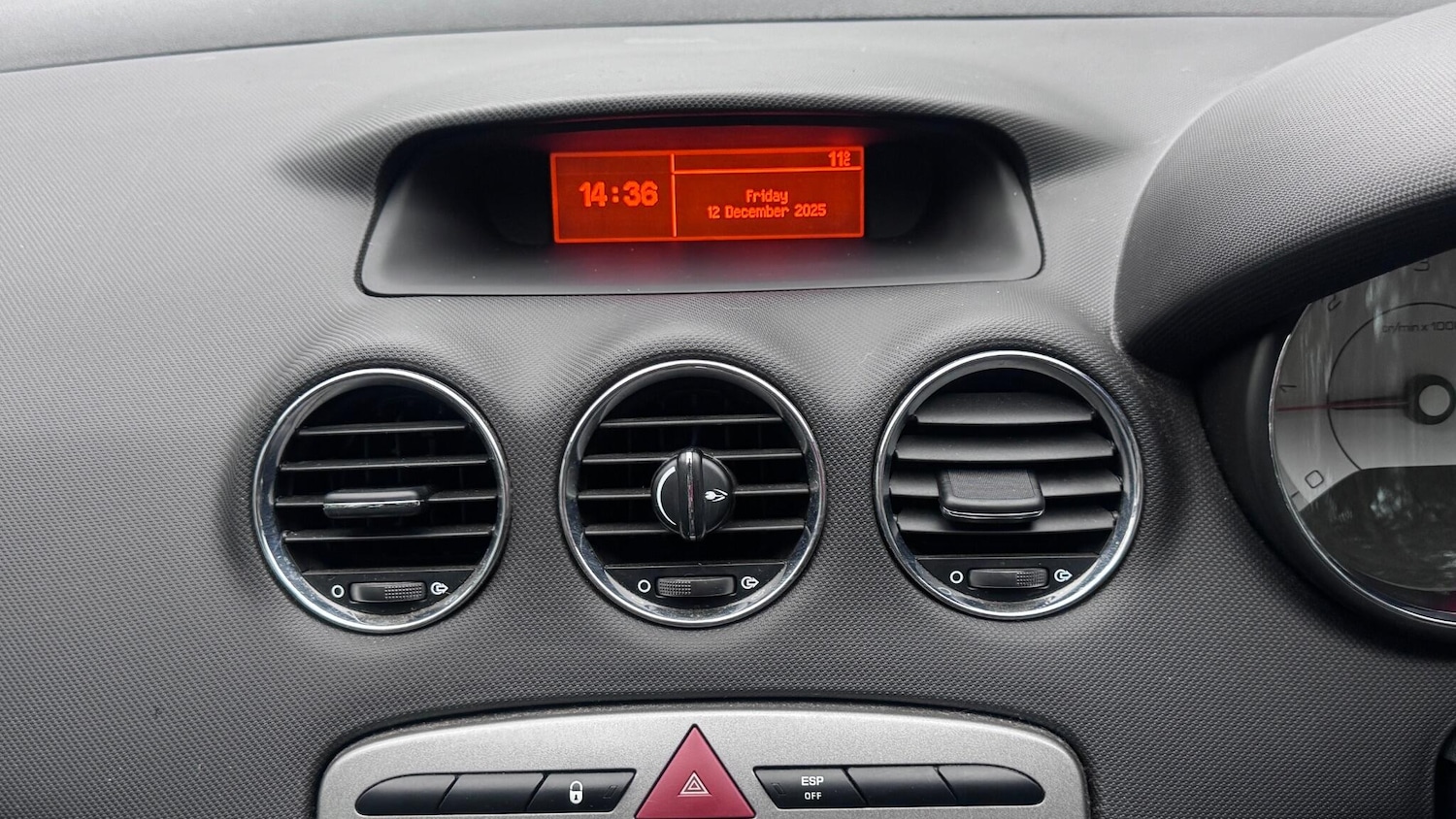 Used Peugeot 308 2008 for sale - 77040460: Photo 35