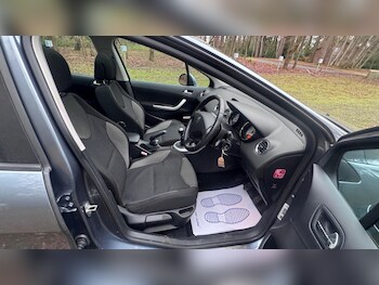 Used Peugeot 308 2008 for sale - 77040460: Photo