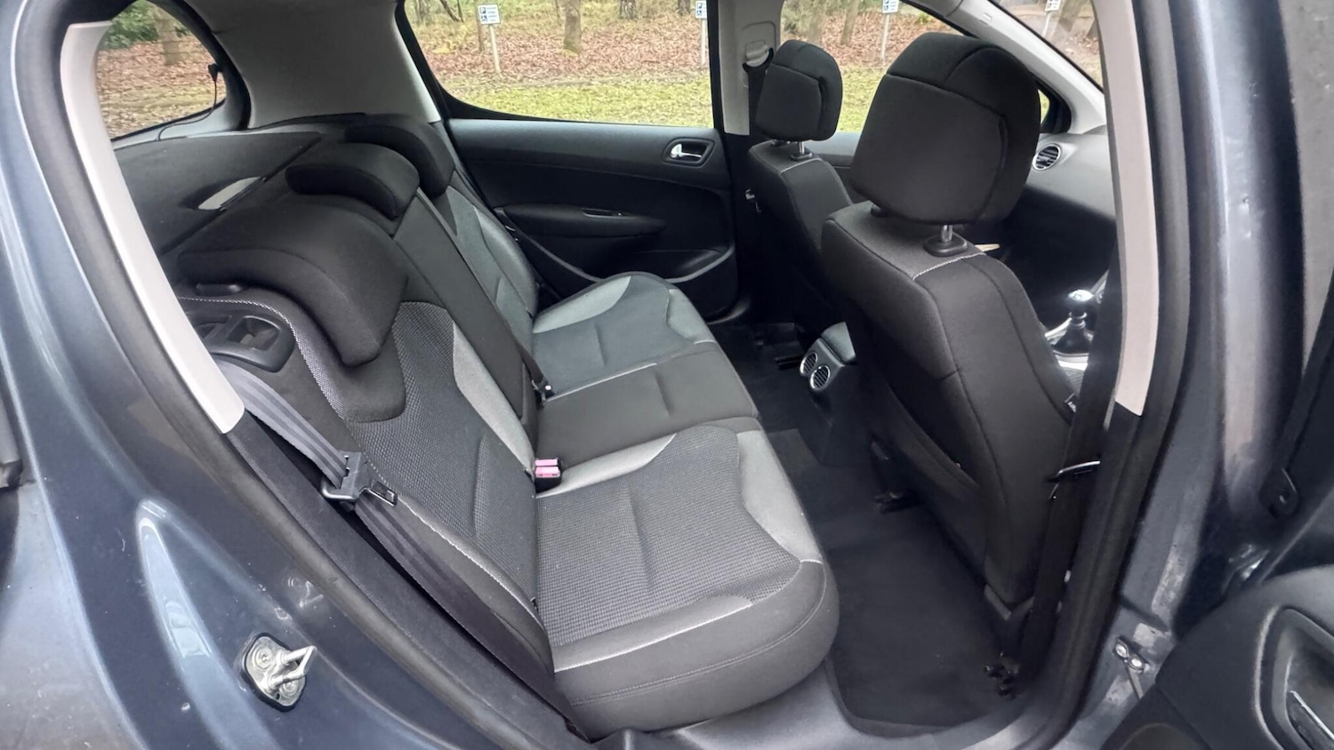 Used Peugeot 308 2008 for sale - 77040460: Photo 4