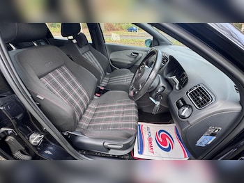 Used Volkswagen Polo 2013 for sale - 77040223: Photo