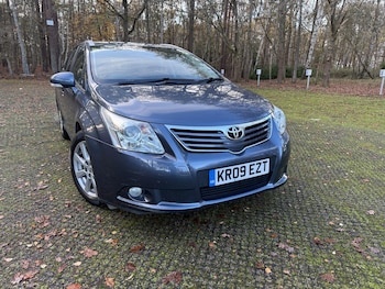 Toyota Avensis feature image