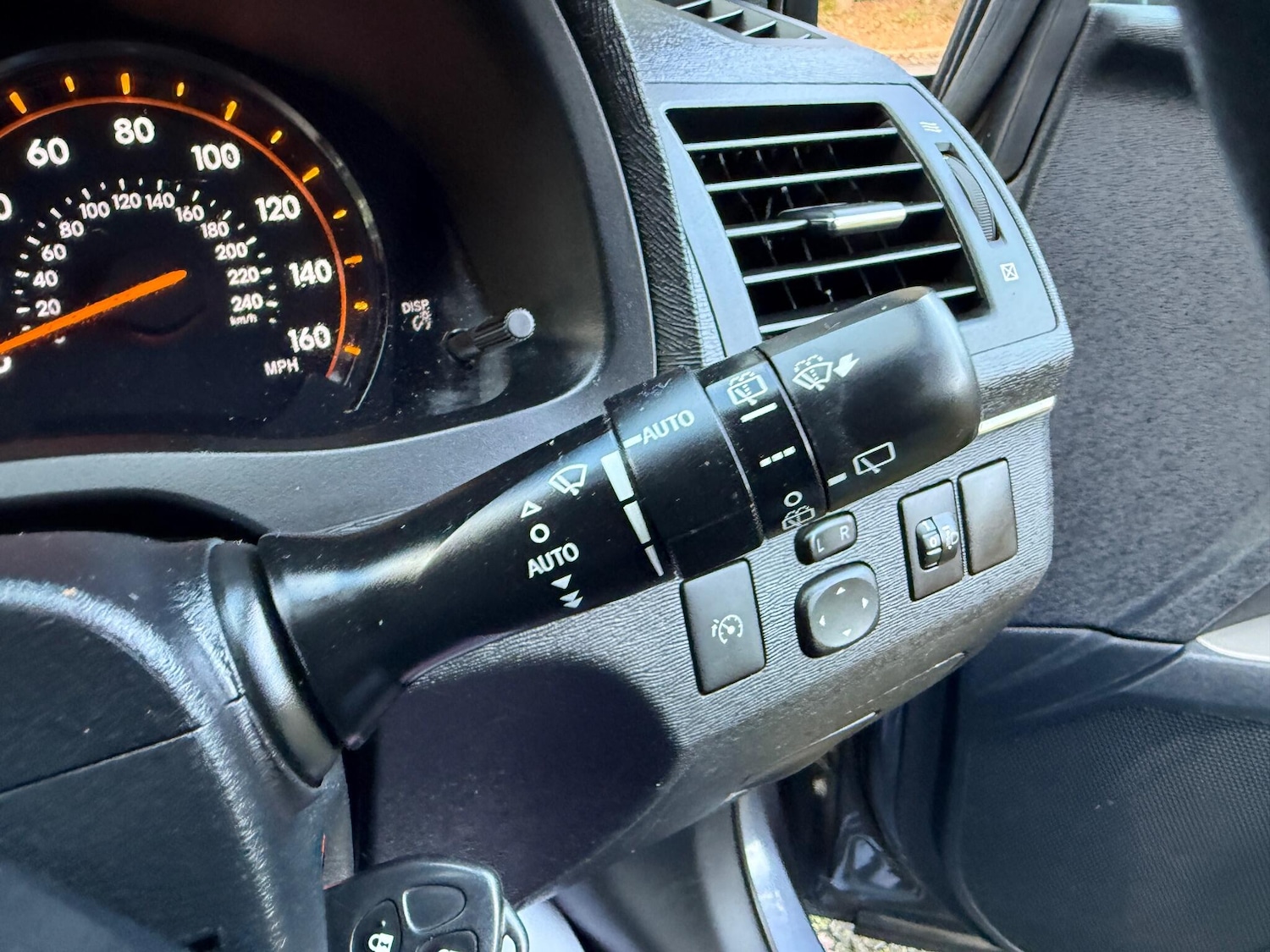 Used Toyota Avensis 2009 for sale - 77040345: Photo 30