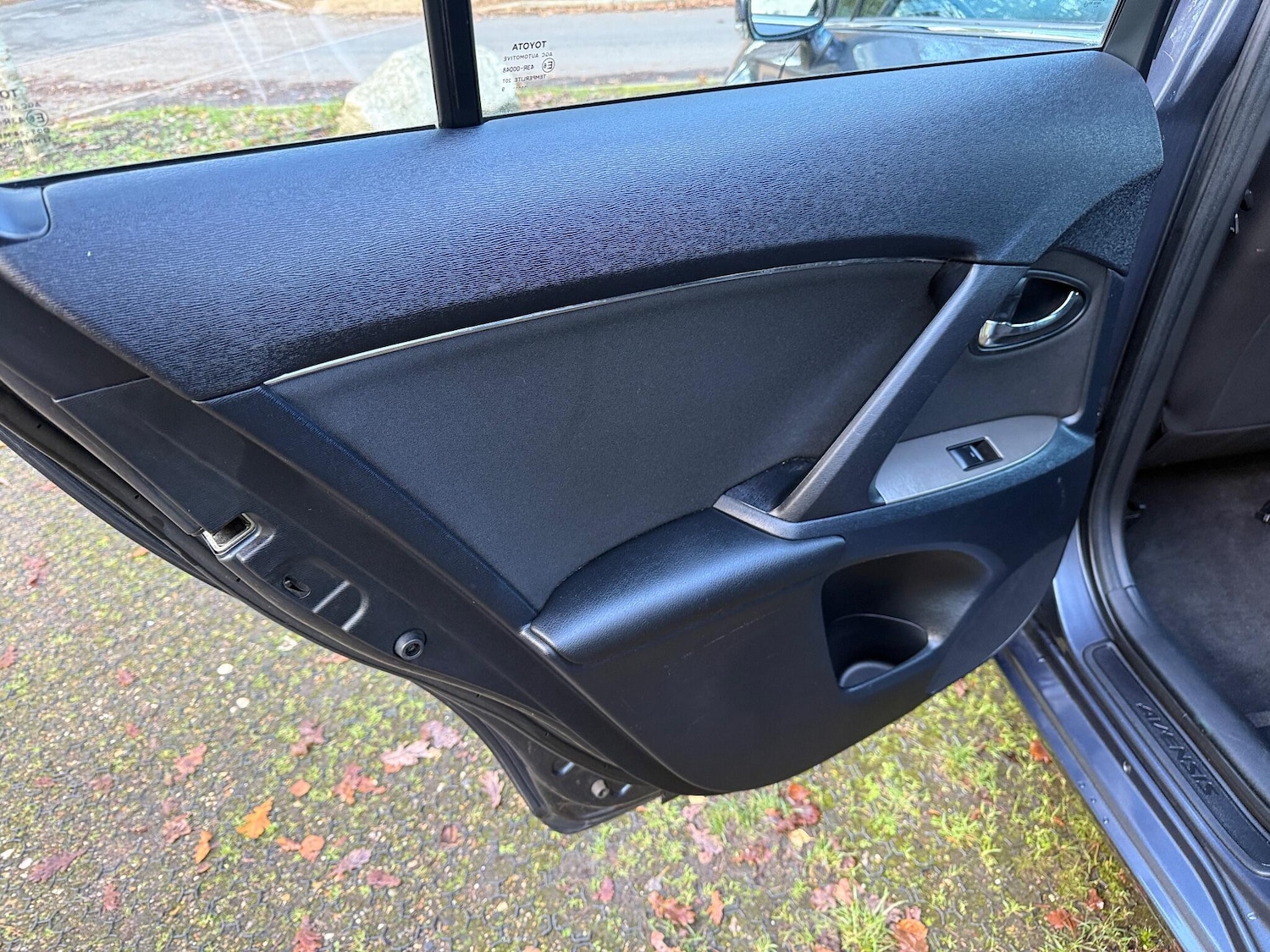 Used Toyota Avensis 2009 for sale - 77040345: Photo 47