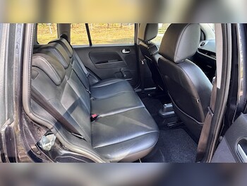 Used Ford Fusion 2009 for sale - 77040041: Photo