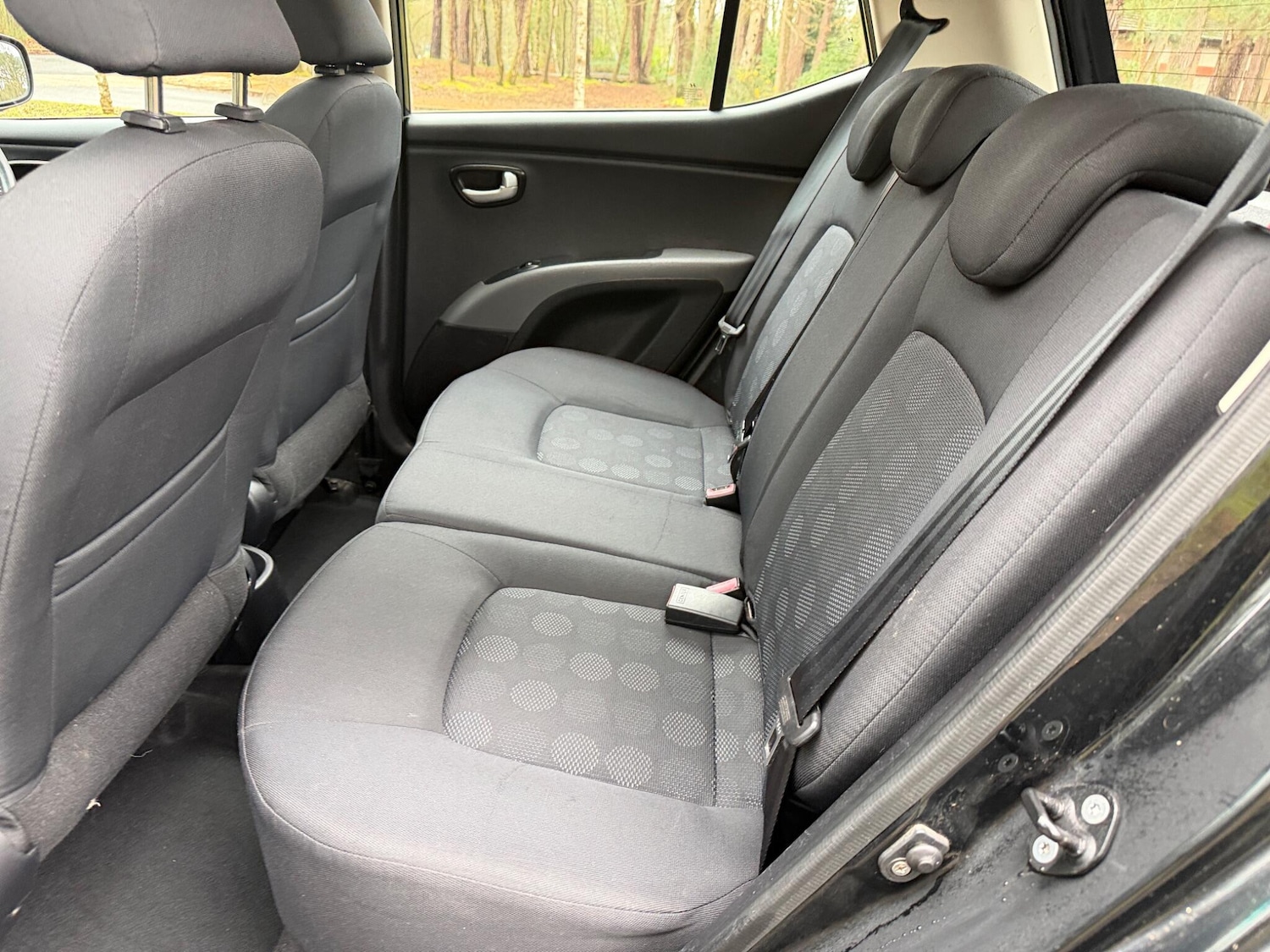 Used Hyundai i10 2011 for sale - 77612406: Photo 17