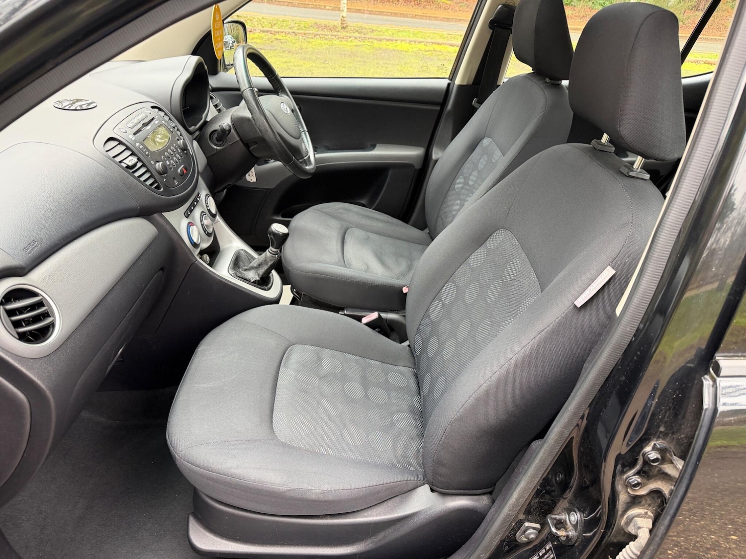 Used Hyundai i10 2011 for sale - 77612406: Photo 18