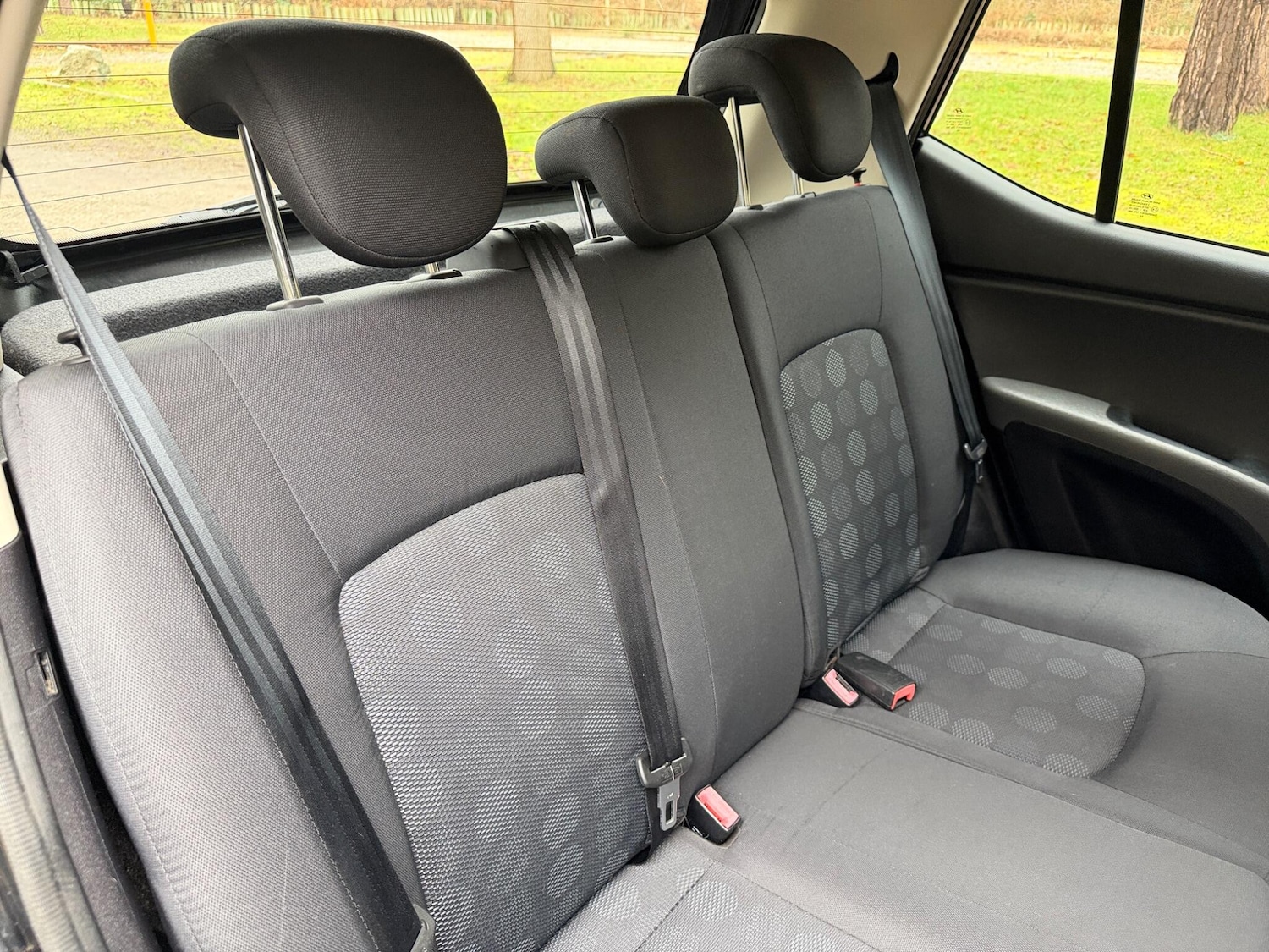 Used Hyundai i10 2011 for sale - 77612406: Photo 20