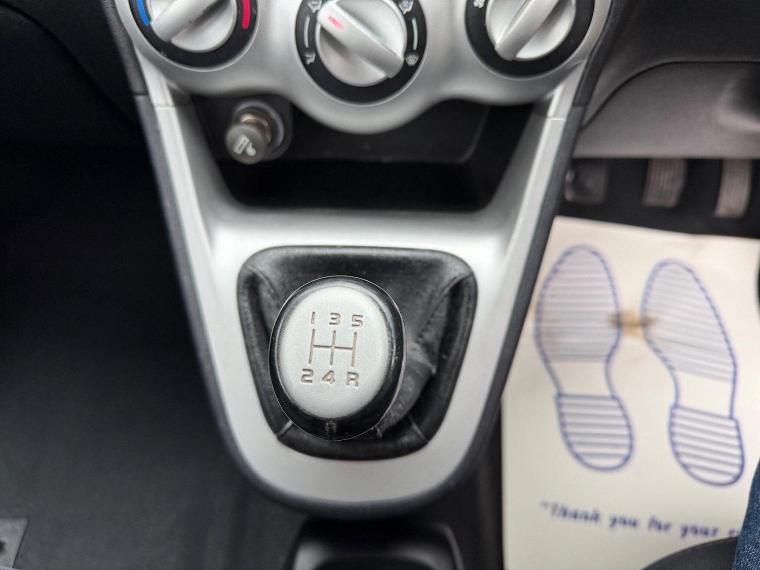 Used Hyundai i10 2011 for sale - 77612406: Photo 26