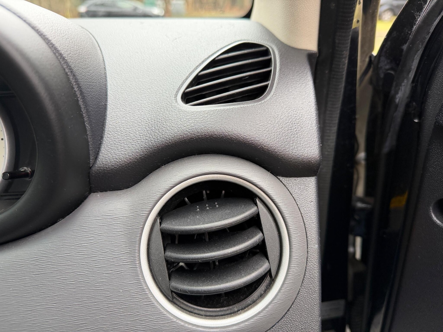 Used Hyundai i10 2011 for sale - 77612406: Photo 36