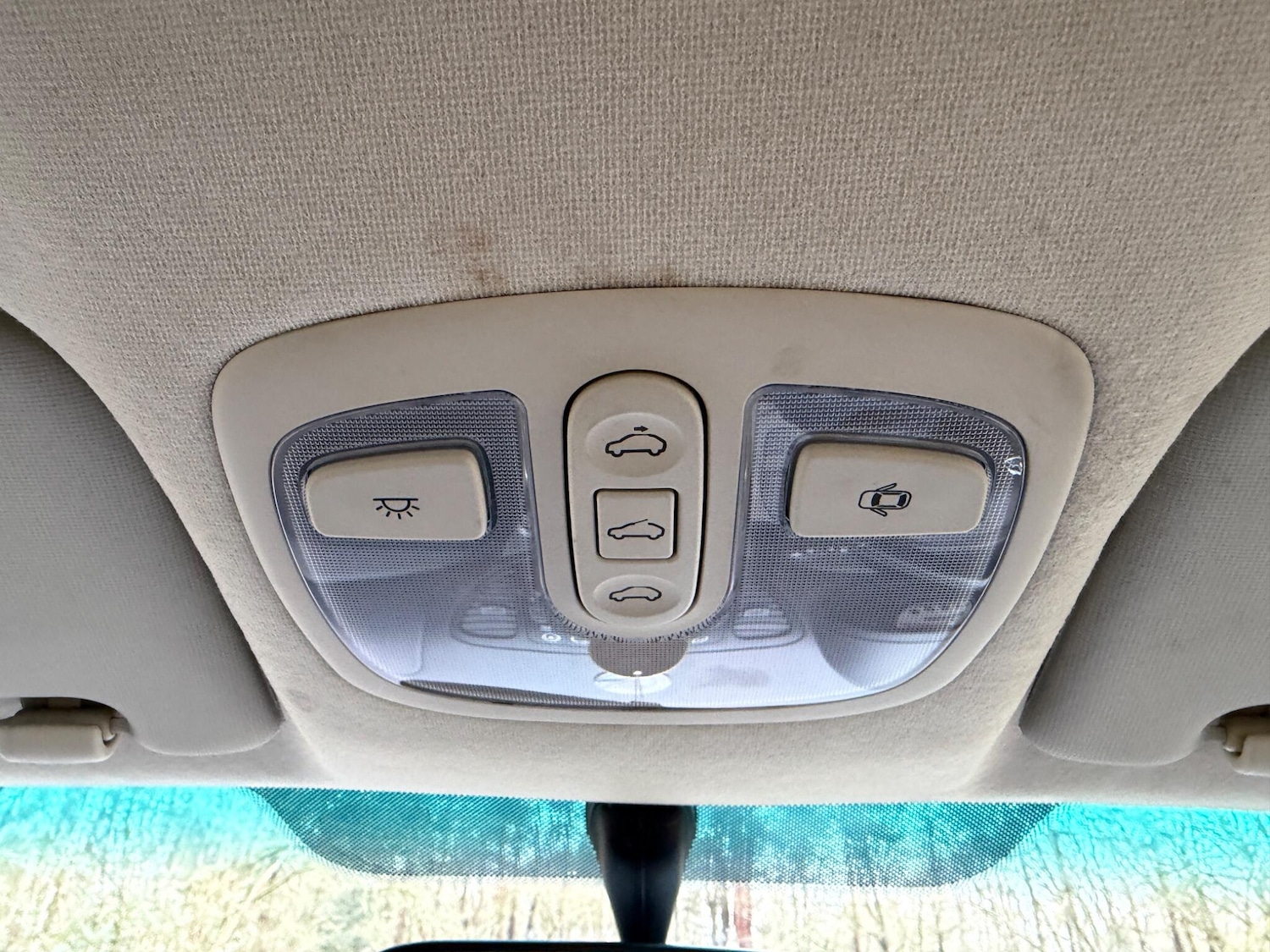 Used Hyundai i10 2011 for sale - 77612406: Photo 47