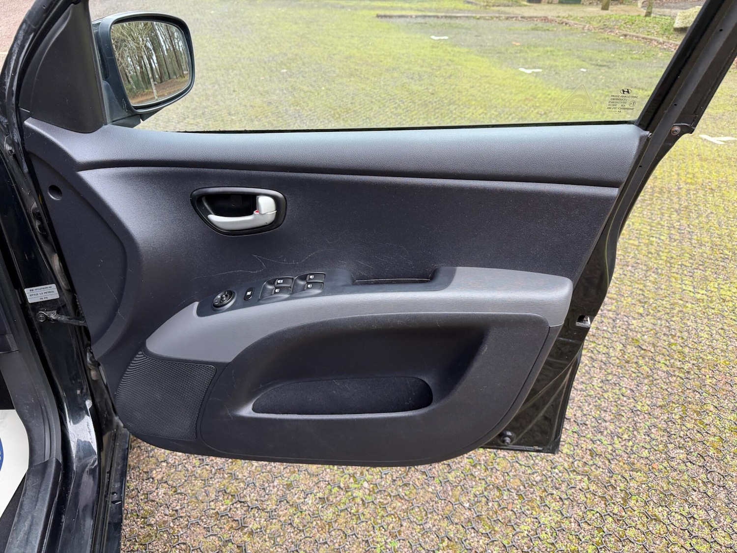 Used Hyundai i10 2011 for sale - 77612406: Photo 48